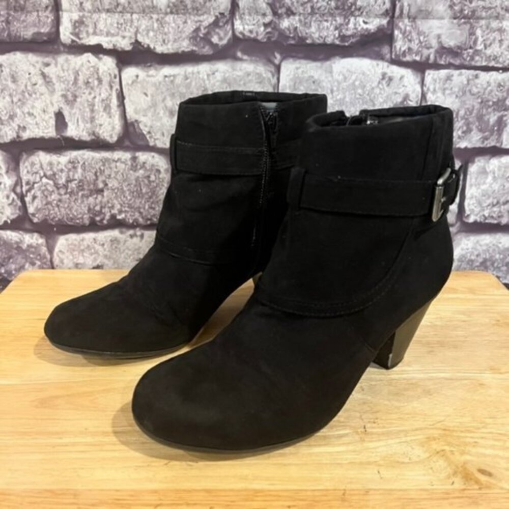 Solanz Black Zip Up Ankle Boots Size 7